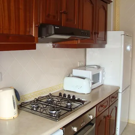 Holiday Burgo Sancho 1 *